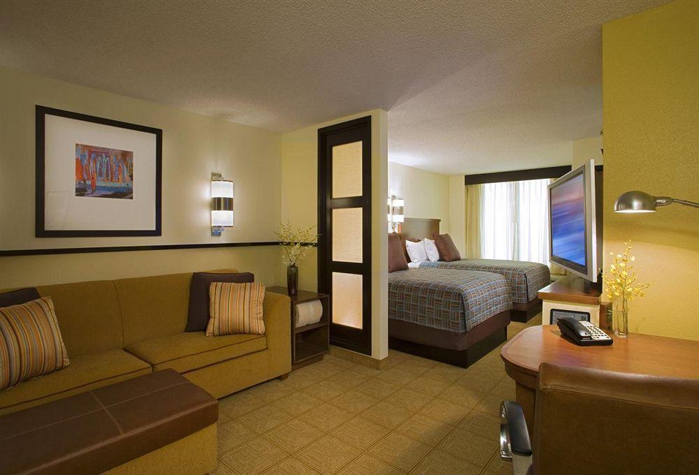 Hyatt Place South Bend/Mishawaka Εξωτερικό φωτογραφία